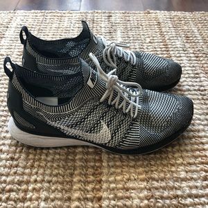 Nike Flyknit Racer